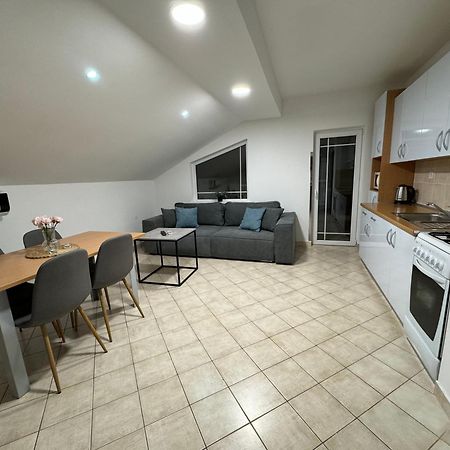 Apartmani Ivano Vir Exterior photo