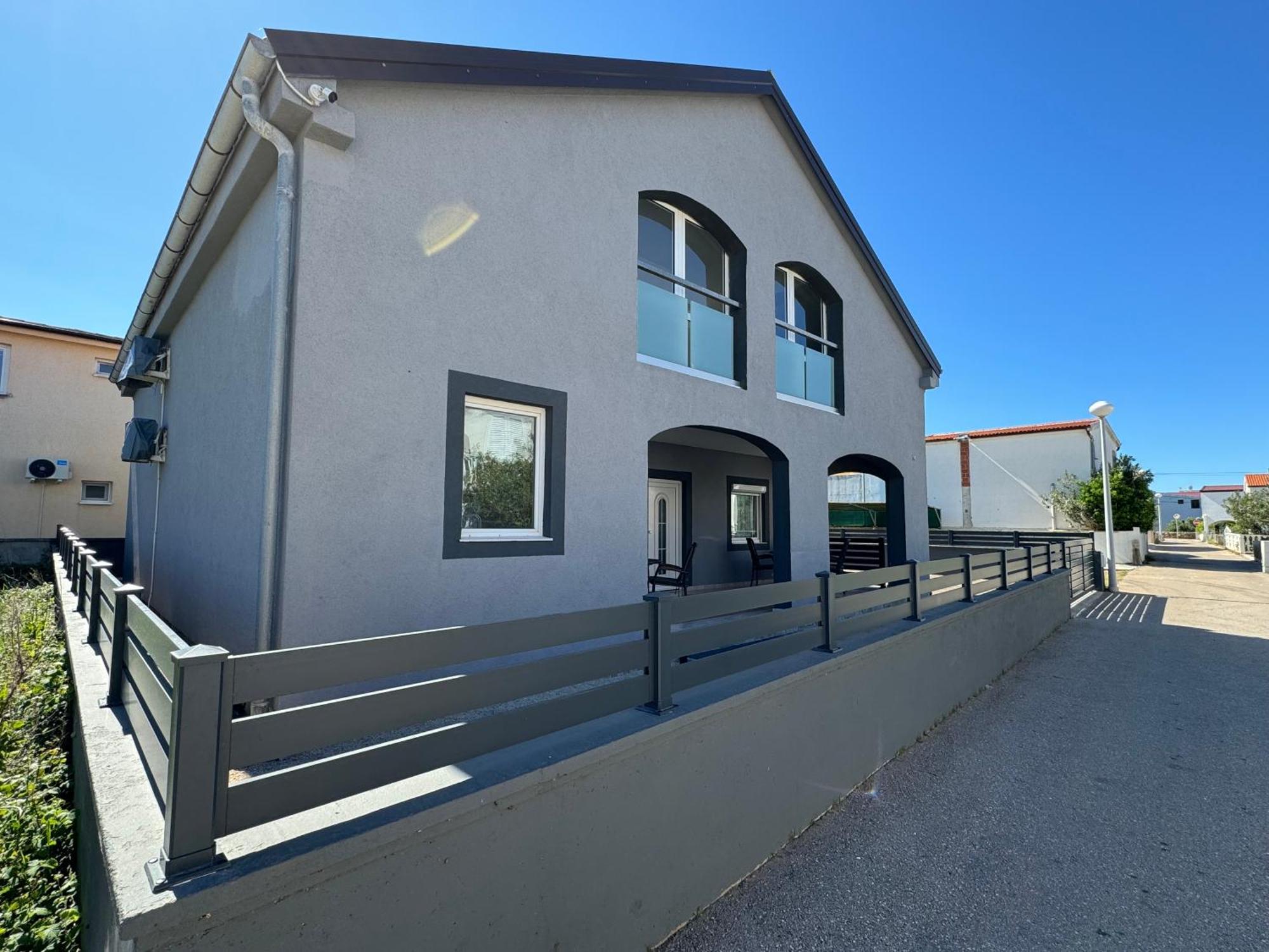 Apartmani Ivano Vir Exterior photo