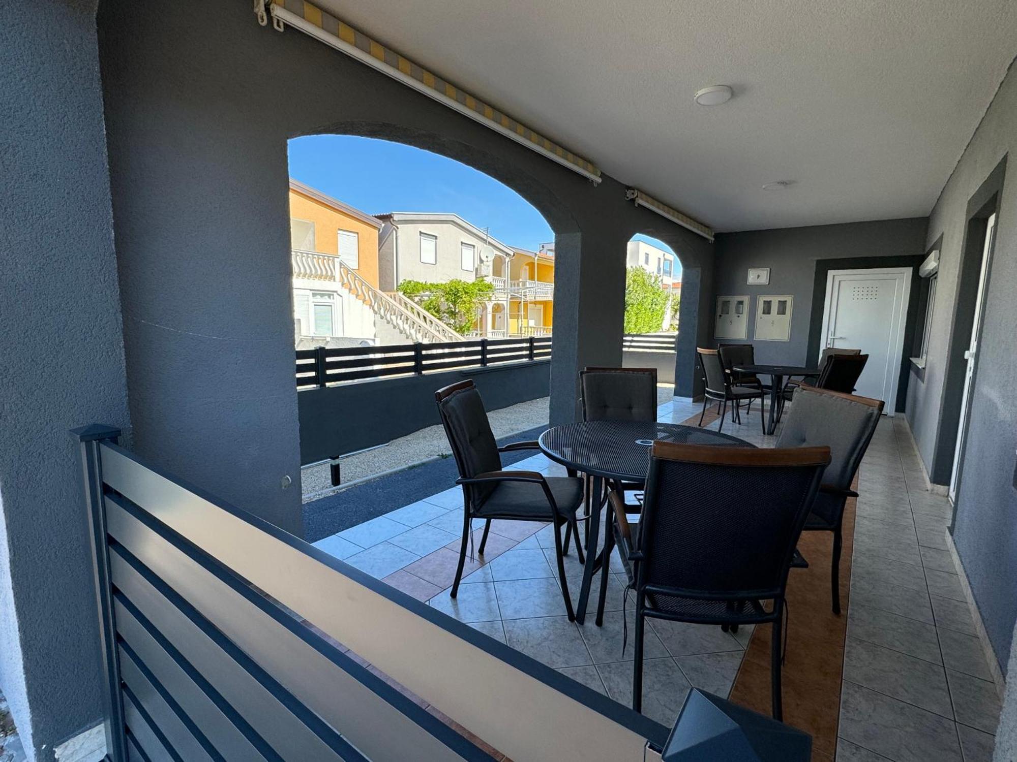 Apartmani Ivano Vir Exterior photo