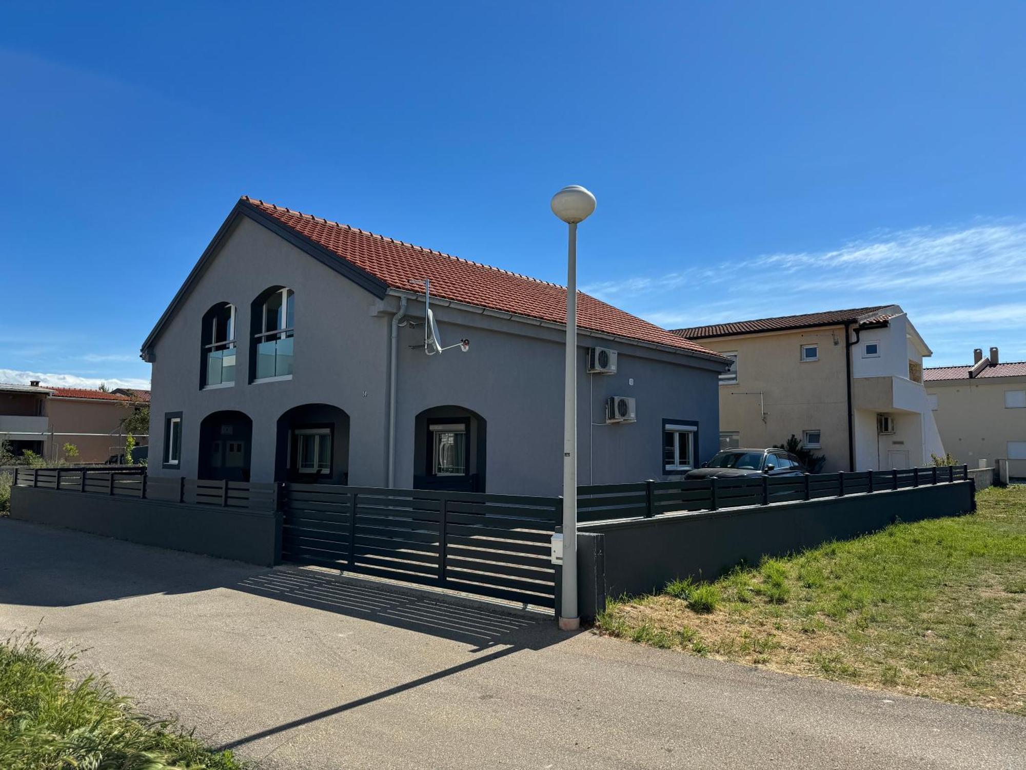 Apartmani Ivano Vir Exterior photo
